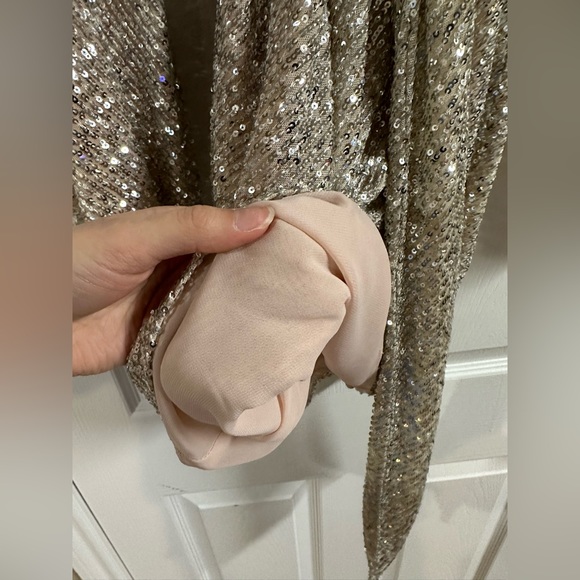 NEW Jenny Yoo New Year’s Eve Angie Dress in Silver Nude New Year’s Eve Dress - Picture 6 of 11